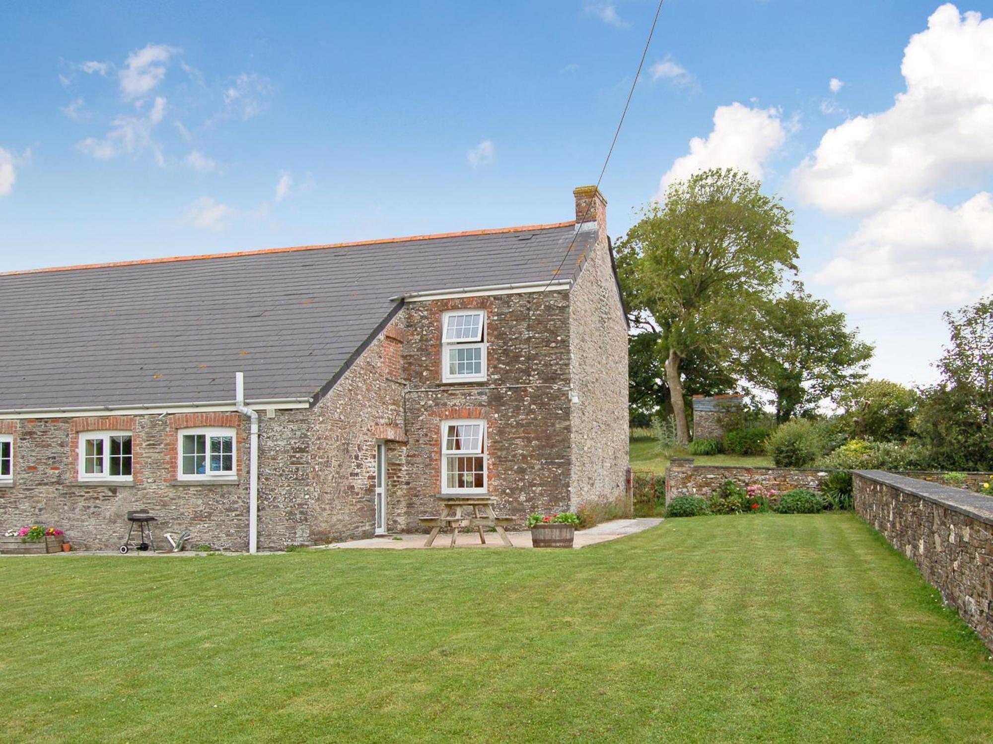 Cherry Cottage - 26913 Saint Issey エクステリア 写真